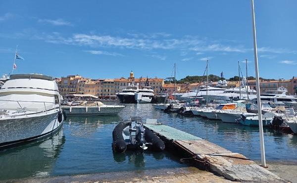 Port de St Tropez in the South of France is an example of the ‘luxury’ typology in the Buro Happold concept