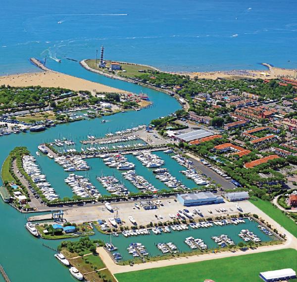 Marina del Cavallino in Italy, in Roberto Perocchio’s family since 1971, enjoys tremendous customer loyalty with many berth holders now family friends.